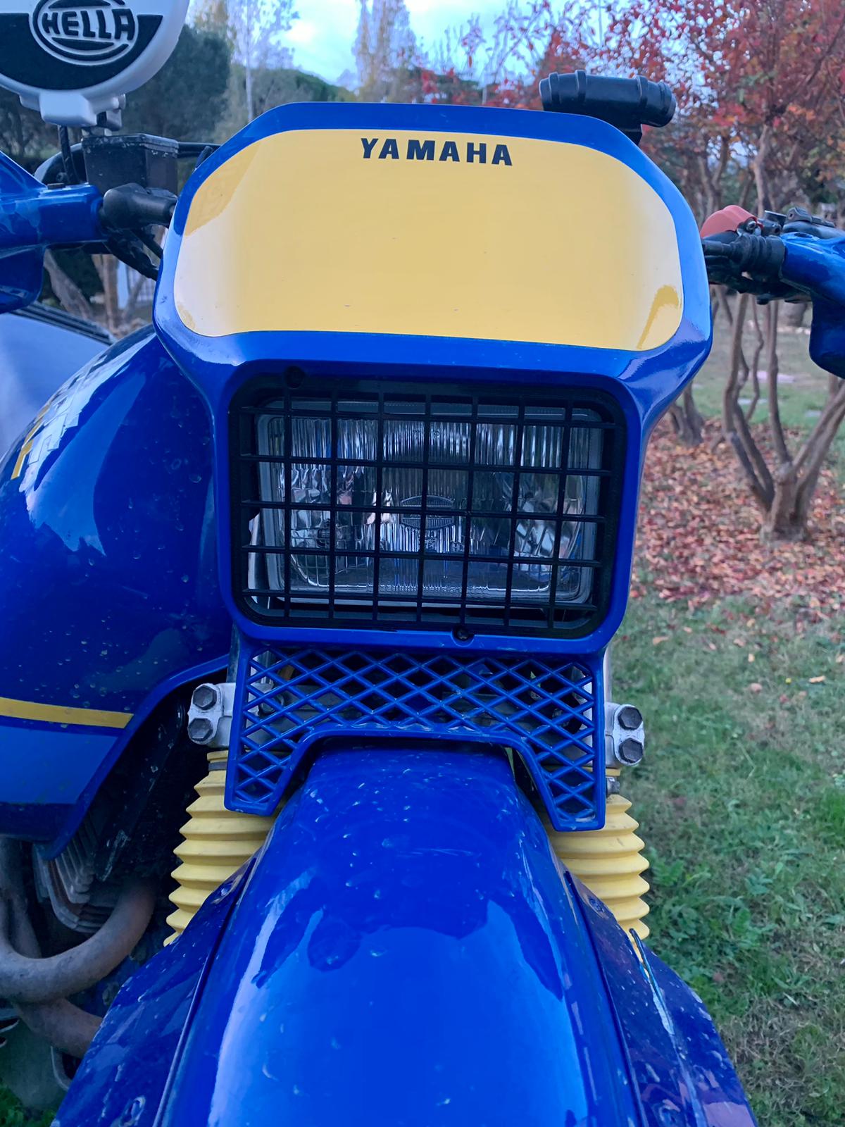 Protector faro Yamaha XT600 y Tenere XTZ600