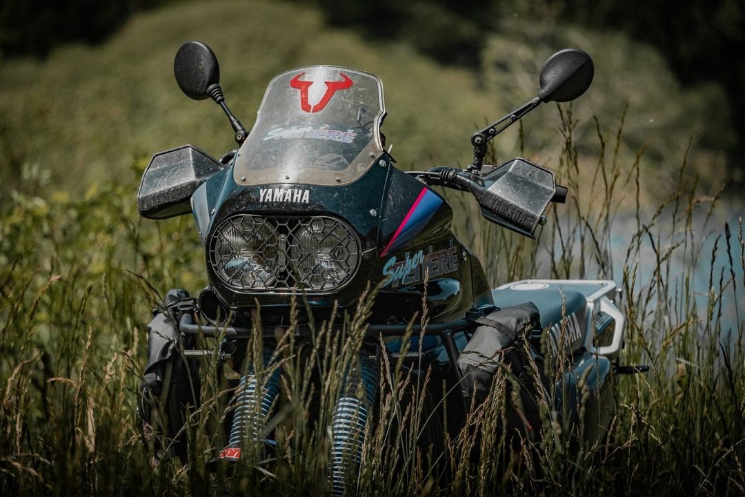 Protector faro Yamaha XTZ750 Super Tenere