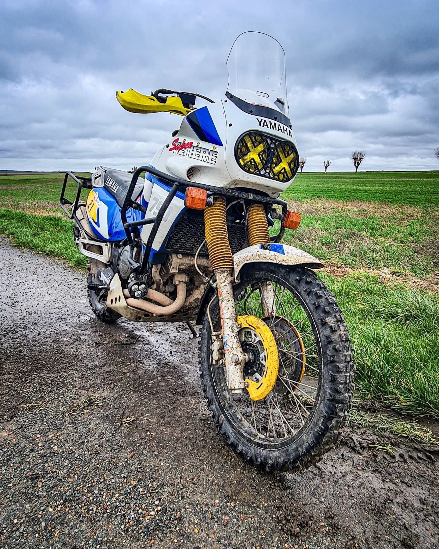 Protector faro Yamaha XTZ750 Super Tenere